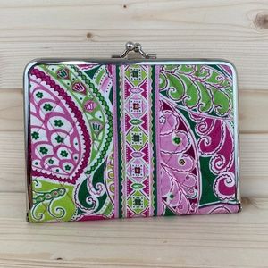 Vera Bradley Hugs & Kisses Photo Album Pinwheel Pk
